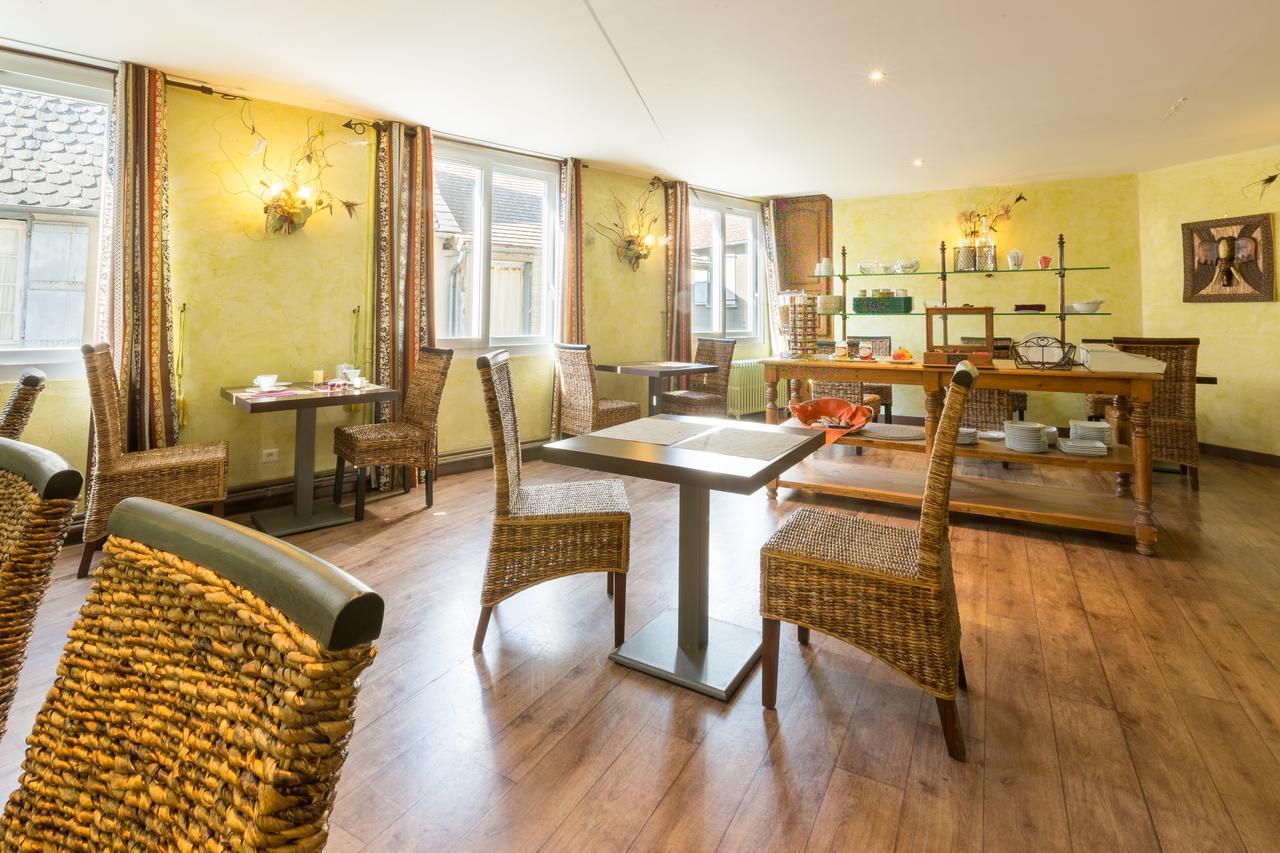 Contact Hotel Le Relais De Vellinus ボーリュ・シュル・ドルドーニュ エクステリア 写真